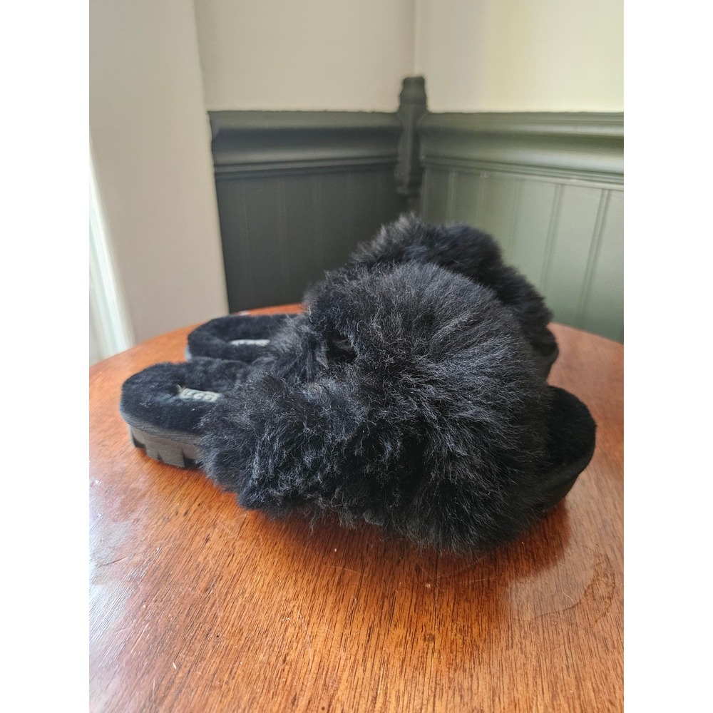 UGG Fuzzalicious Black Sheepskin Fluffy Slide Sandals 1108917 Womens Size 8